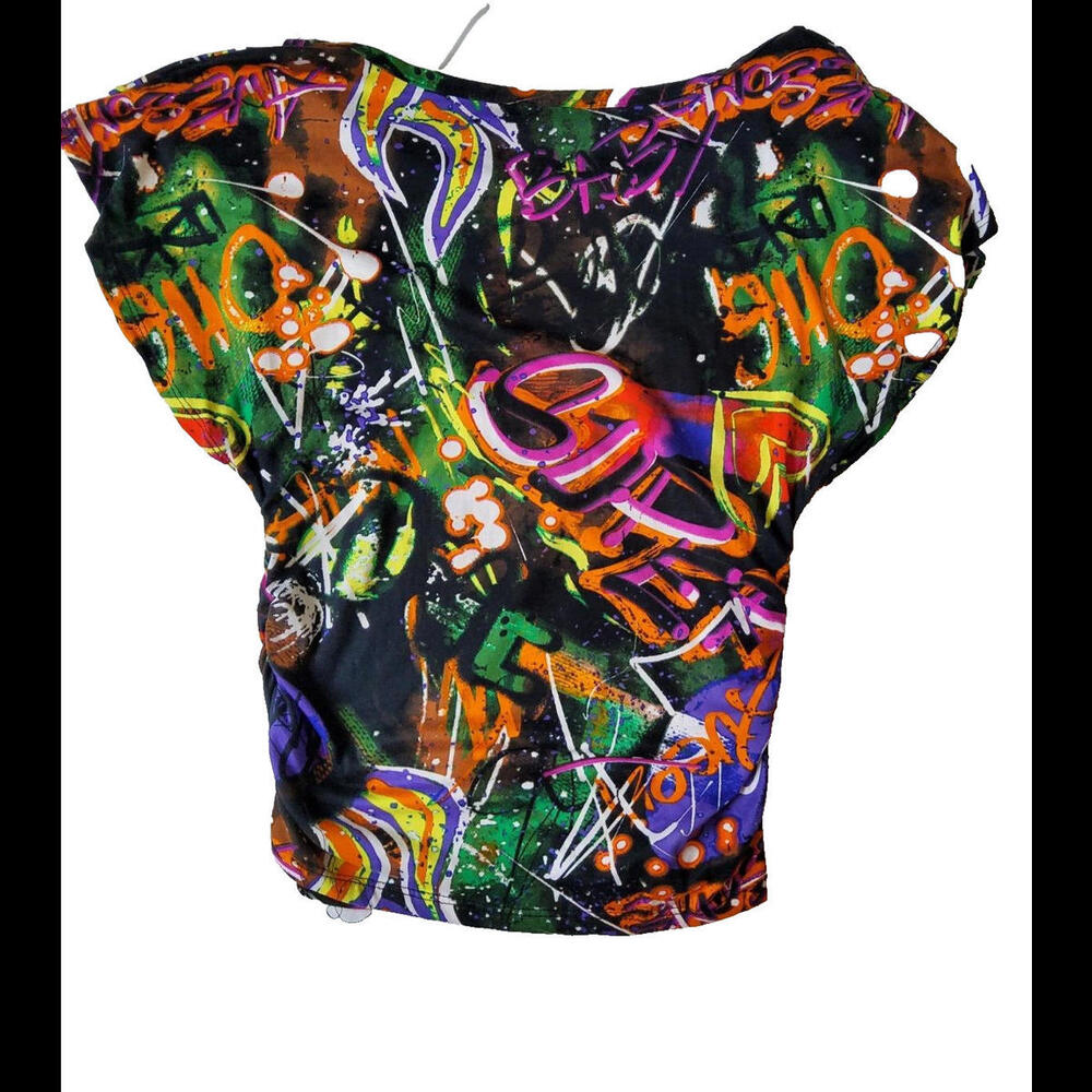 Love Ladies Multicolor Queen Graffiti Fitted Shirt with Cap Sleeve Round Neck S